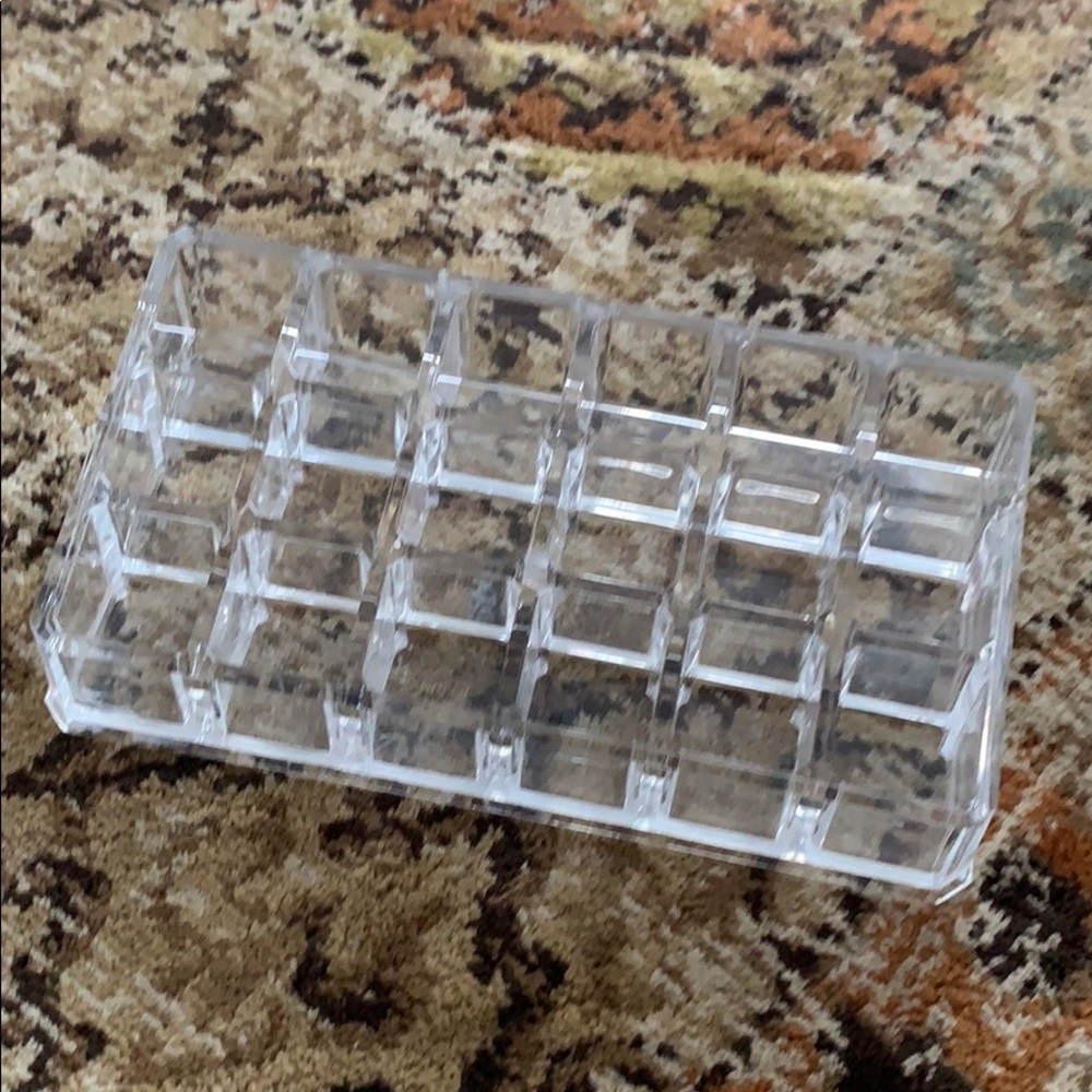 Bino Acrylic Makeup Stand